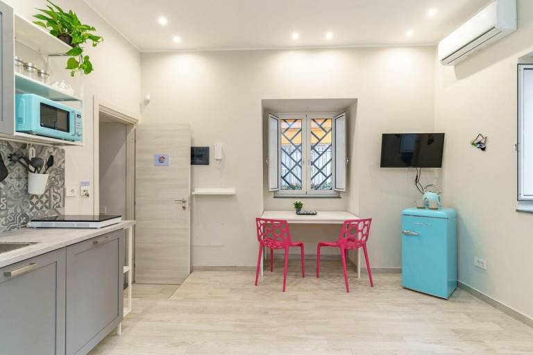 Beautiful house with patio | Close to Catania Cathedral | Suitable for remote work | Pets are welcome — photo 2