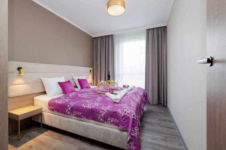 Holiday apartment with patio & yard in Miedzyzdroje