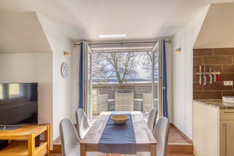 Apartment Waren