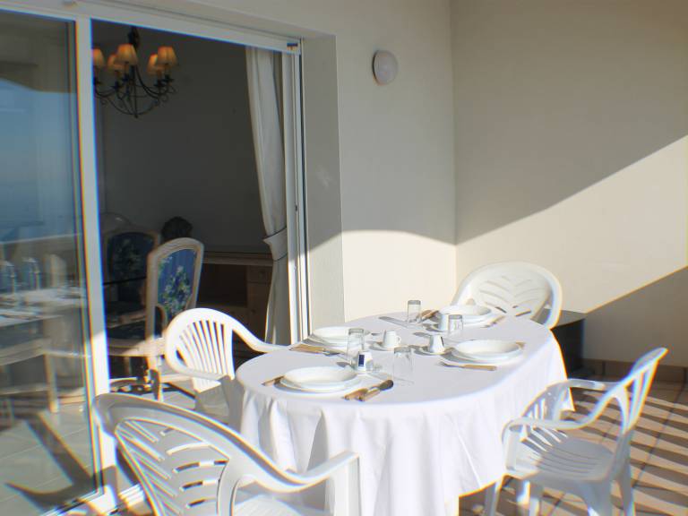Holiday apartment with pool & barbeque — photo 5
