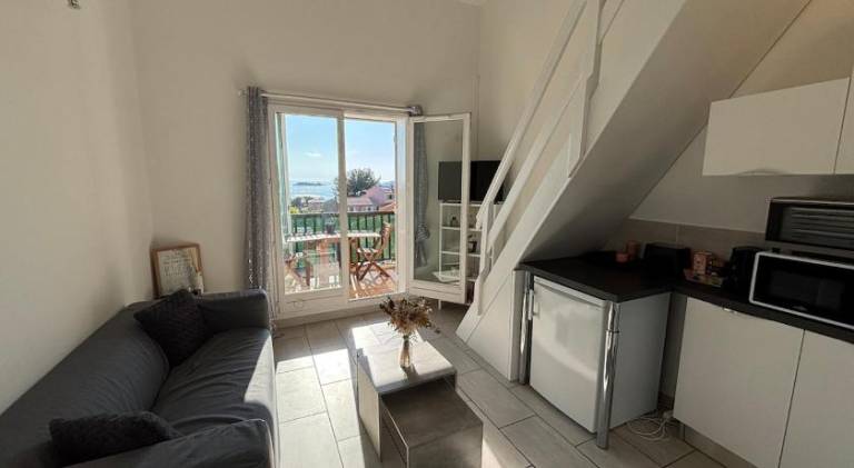 Holiday apartment with terrace | Pets allowed — photo 2