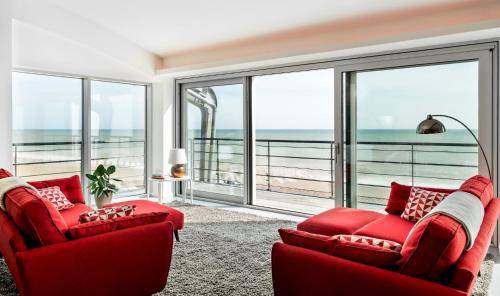 Apartment Lancing