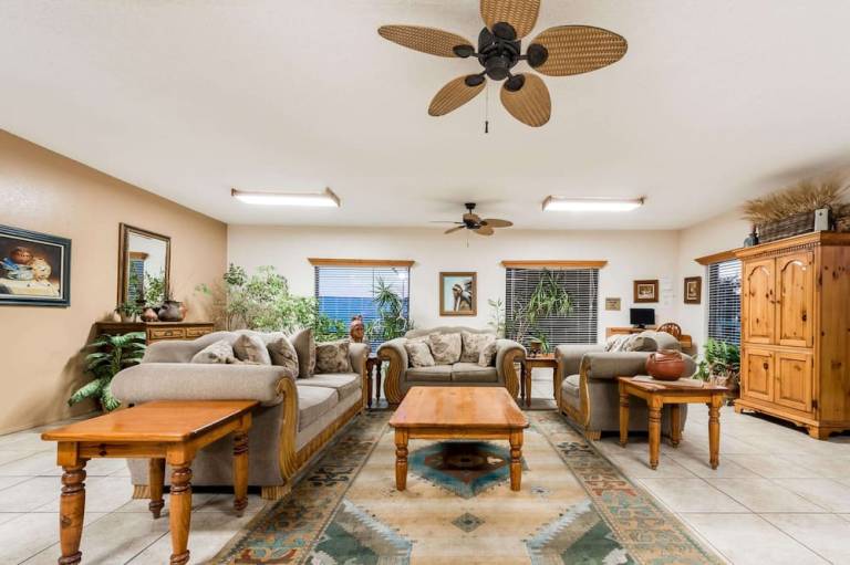 Super 8 by Wyndham Waco Mall area TX