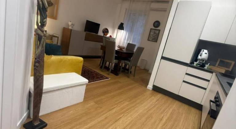Holiday apartment with 1 room for 4 persons in Cosenza