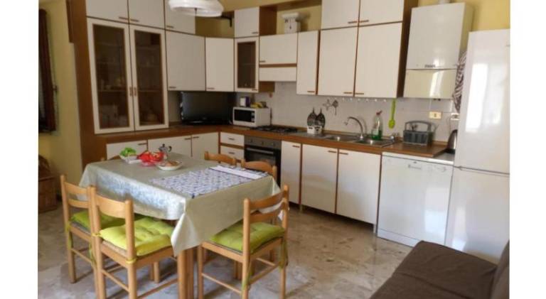 House with 2 rooms for 4 persons — photo 2
