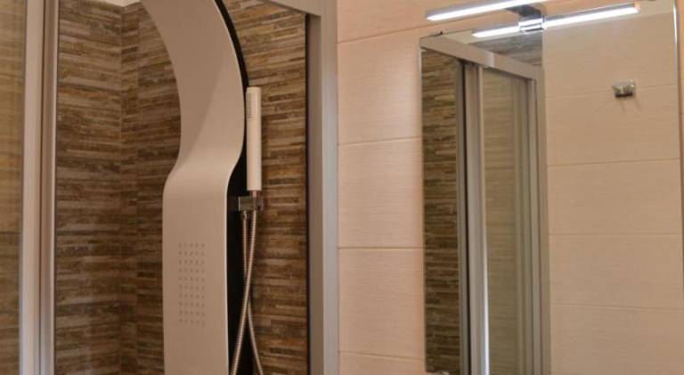Holiday apartment with 2 rooms for 4 persons — photo 2
