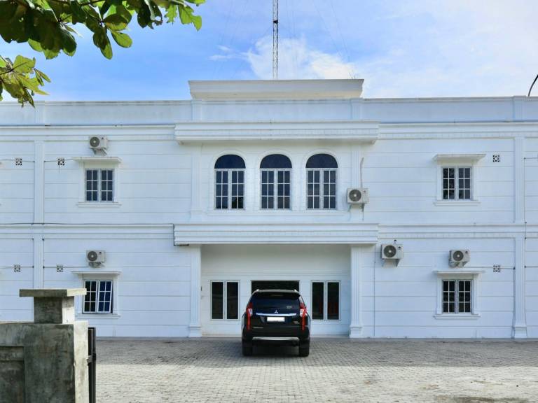 AMBERHOUSE Penginapan Deli Serdang