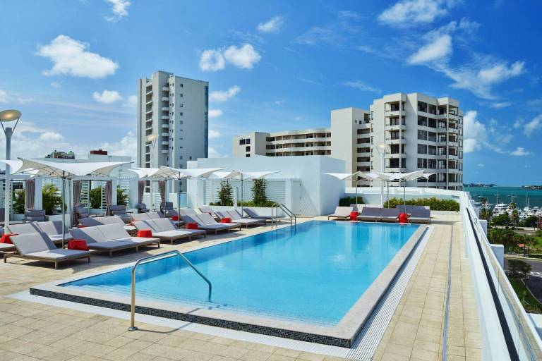 Art Ovation Hotel, Autograph Collection in Sarasota, FL