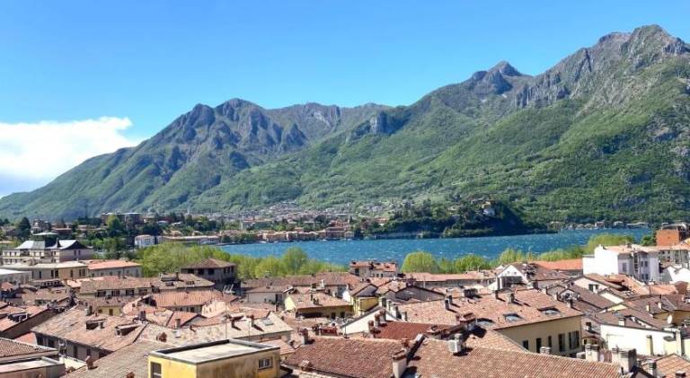 Rental apartment with 2 rooms for 4 persons in Malgrate