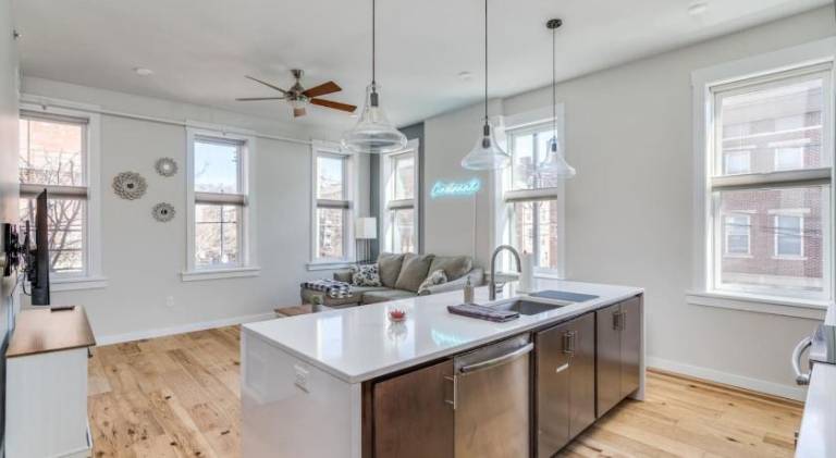Vacation home | Suitable for remote work | Pets allowed in Cincinnati, OH