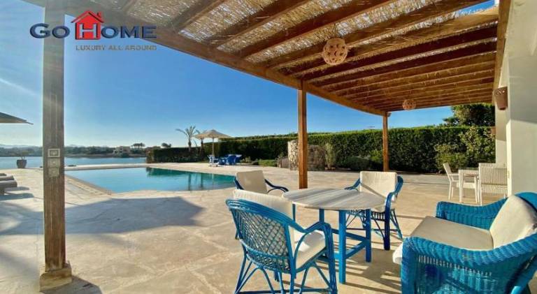 Villa with pool | Next to the beach | Pet-friendly — photo 2
