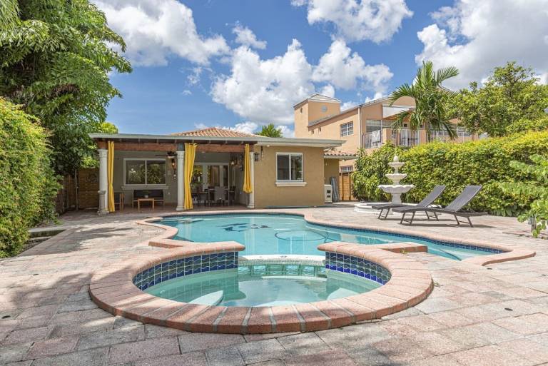 House South Miami