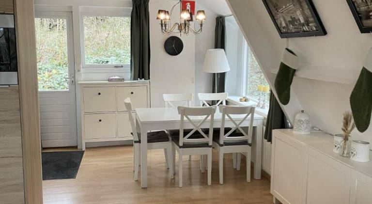 Chalet with pool | Pet-friendly — photo 3