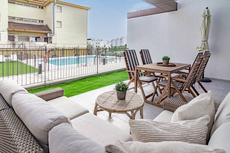 Fully equipped apartment with pool | Beach view | Pet-friendly — photo 2