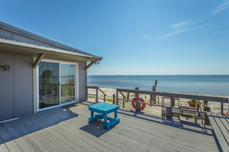 House Carrabelle