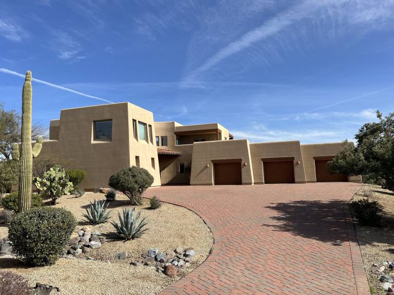 House  Happy Valley Ranch