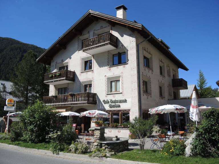 Ferienwohnung La Punt-Chamues-ch