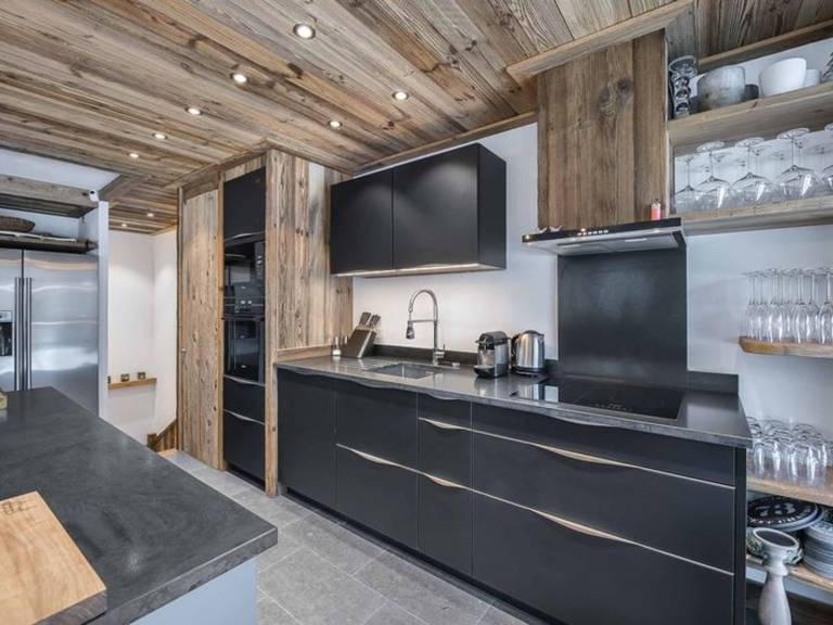 Luxurious Duplex Apartment with Mountain Views - 4 Bedrooms/4 Baths, Sleeps 10 — photo 3