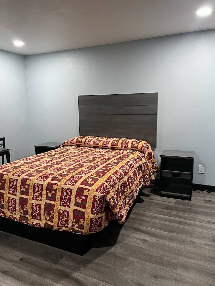 Motel  Gilroy