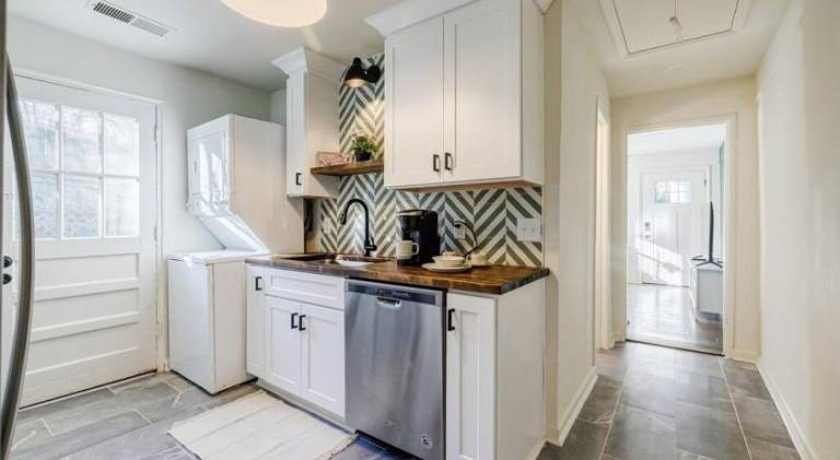 Nice vacation home | Near Zoo Atlanta | Pets allowed — photo 2