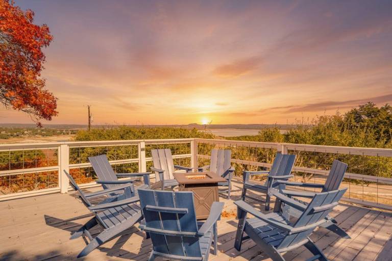 4 2 wow 180 lake views hot tub pickleball tennis POA court EV charger wheelchair ramp POA Pool — photo 3