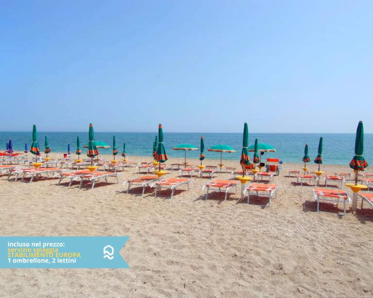 Apartment with terrace | Beach view — photo 4