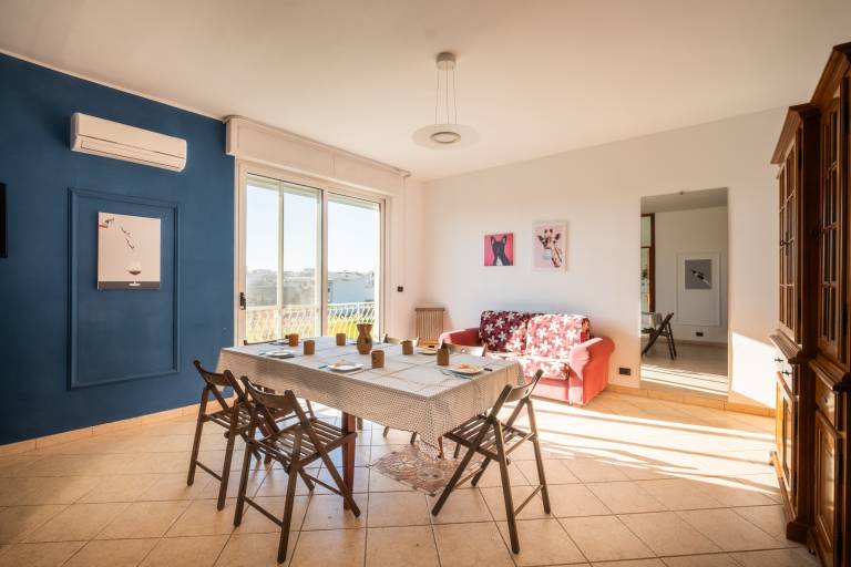 House with patio | Sea view — photo 3