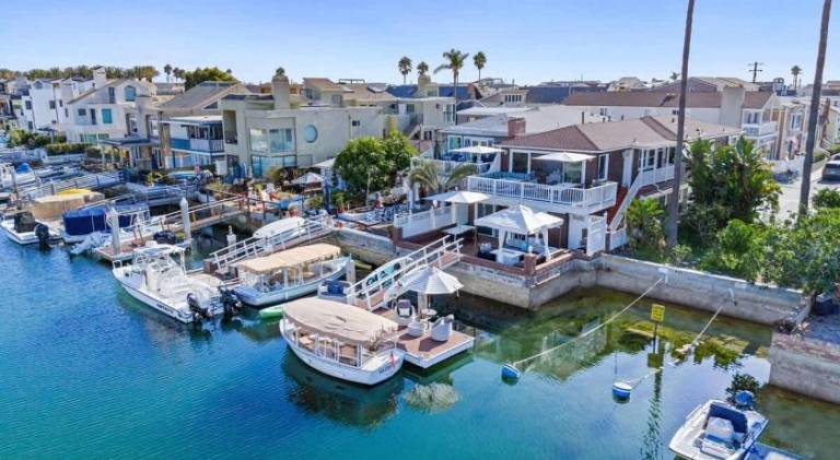 House | Good for workation in Newport, CA
