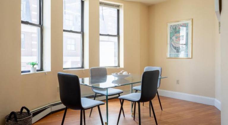 Rental apartment | Close to Faneuil Hall | Perfect for remote work — photo 5
