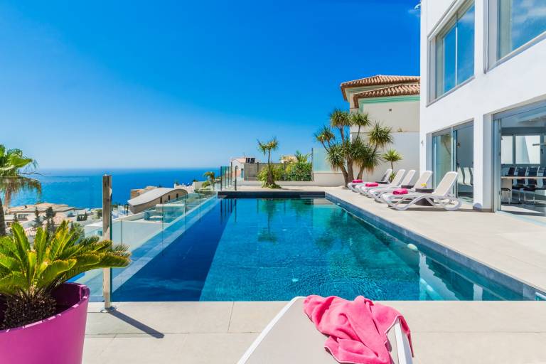 Villa 'Malaika' with Sea View, Wi-Fi and Air Conditioning — photo 4