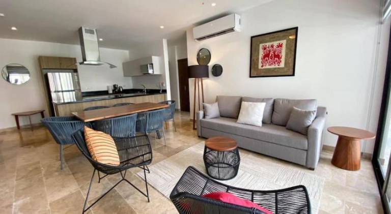 Apartment with pool | Pets are welcome — photo 2
