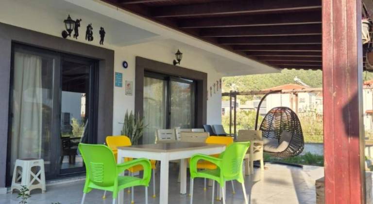 Villa with 1 room for 6 persons — photo 4