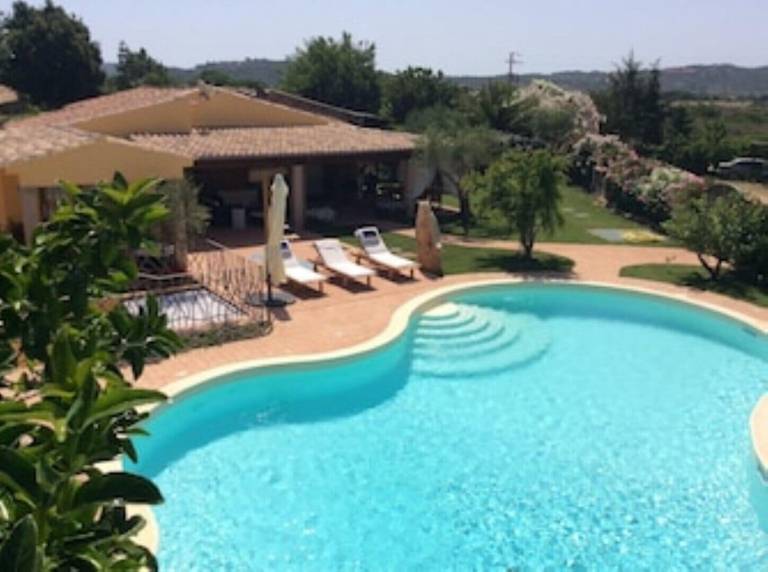 Villa Porto San Paolo