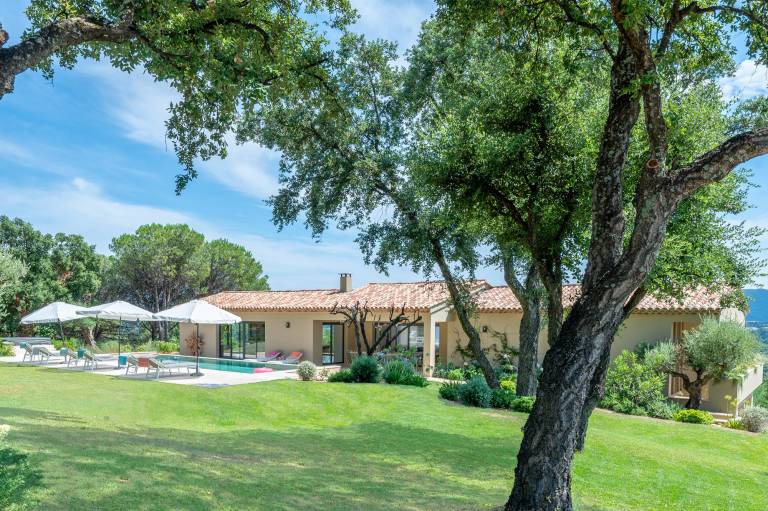 Fully equipped big villa with BBQ, patio & private pool | Pets are welcome — photo 3