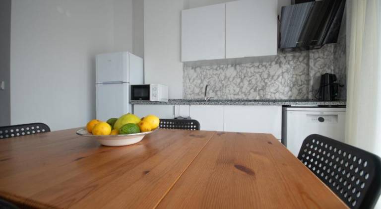 Lovely rental apartment with patio | Dogs allowed — photo 3