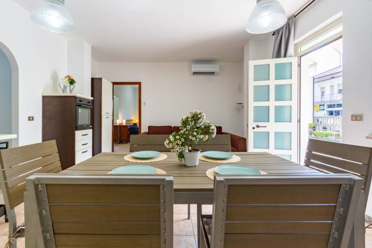 Holiday apartment with 1 room for 5 persons — photo 5