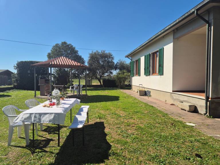 Children-friendly spacious vacation home with yard, terrace & BBQ | Garden view | Suitable for remote work | Dogs allowed — photo 2
