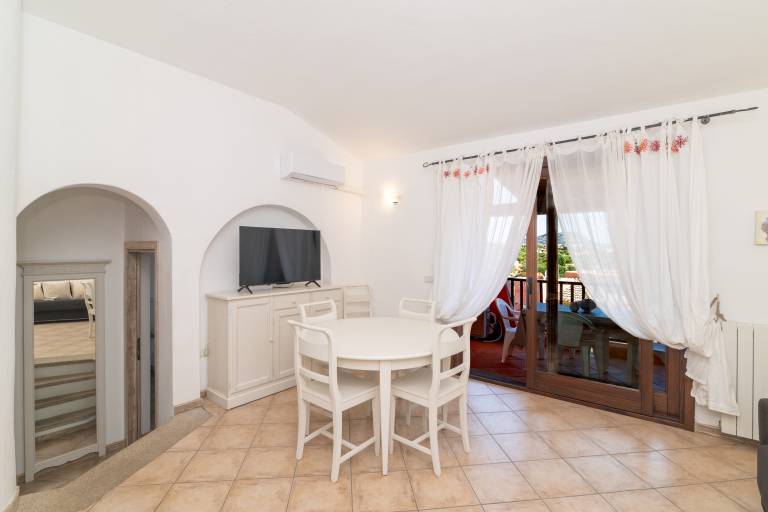 Rental apartment with patio, pool & garden | Garden view — photo 4