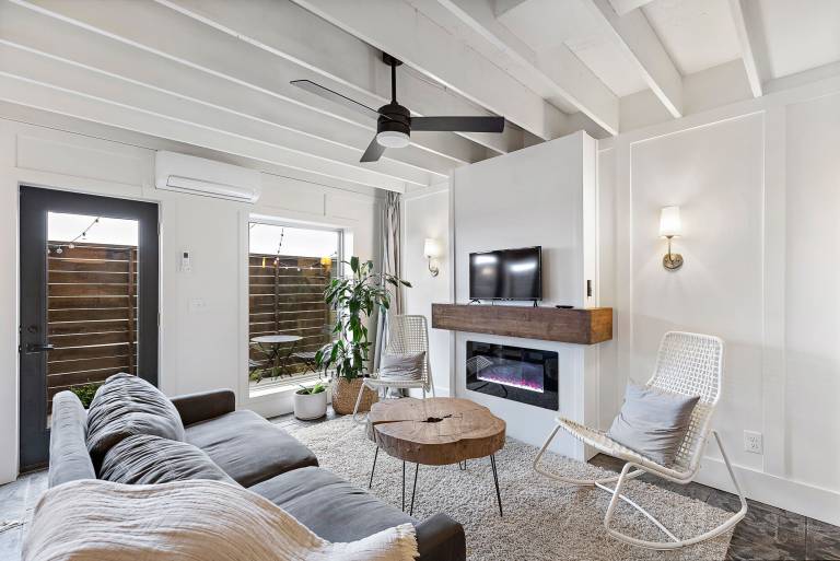 Apartment  Hutchinson