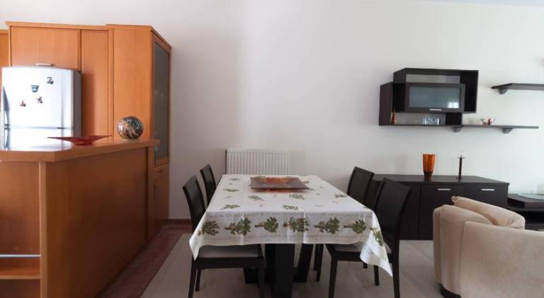 Rental apartment with 2 rooms for 5 persons — photo 5