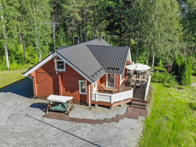 House with sauna & patio | Nature view — photo 2