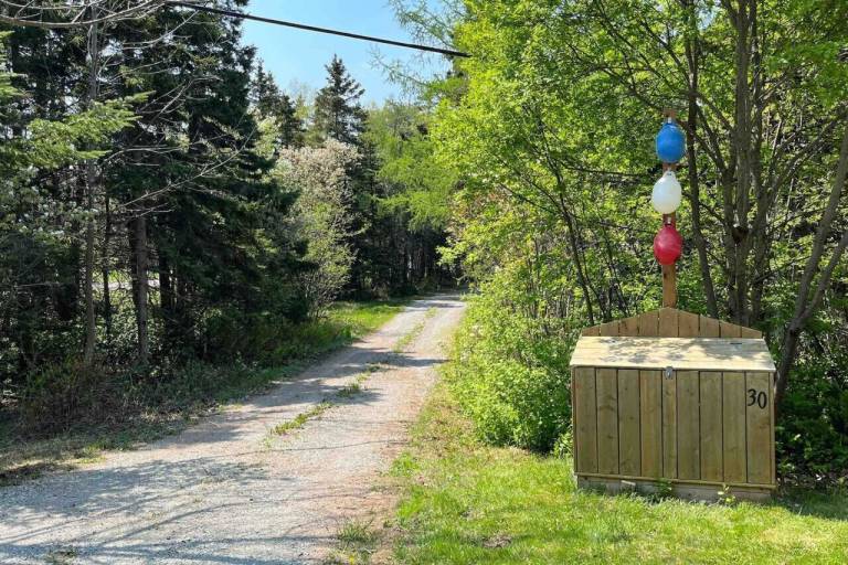 Chéticamp Vacation Rentals from 179 HomeToGo