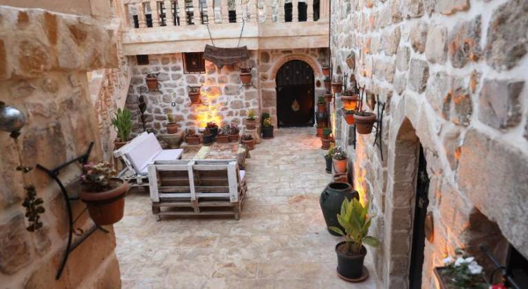 Wonderful serviced apartment with patio & garden | Pet-friendly — photo 3