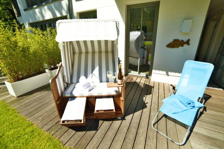 Luxus Unterkunft "Strandlounge mit Pool inmitten einer 6000 m² großen Parkanlage — photo 5
