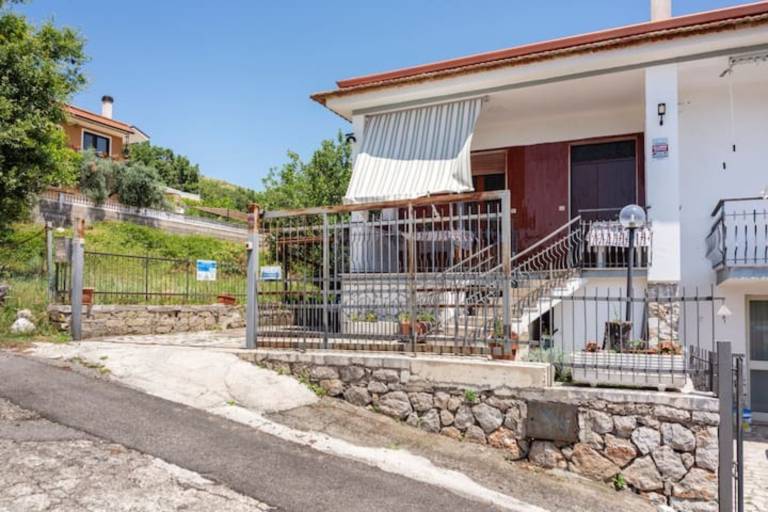 Villa 'Lucia' with Shared Terrace and Wi-Fi — photo 2