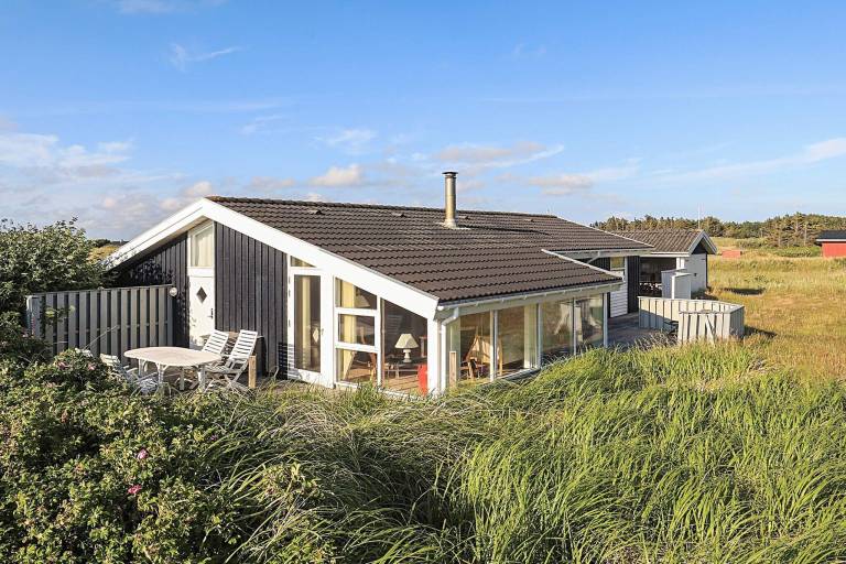 Ferienhaus mit Hund inLøkken  f&uuml;r max. 6 Personen
