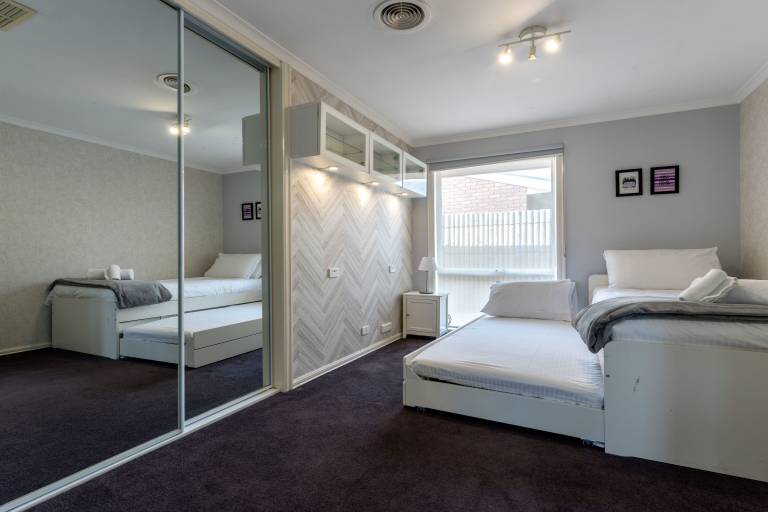 House Pakenham