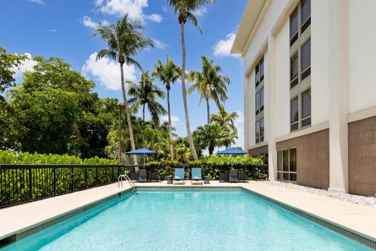 Hampton Inn Naples-Central in Naples, FL