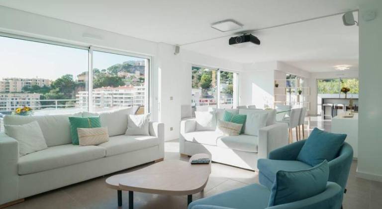 Holiday apartment with pool — photo 5