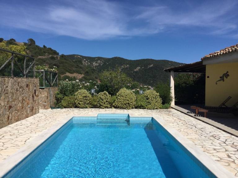 Villa Domus de Maria
